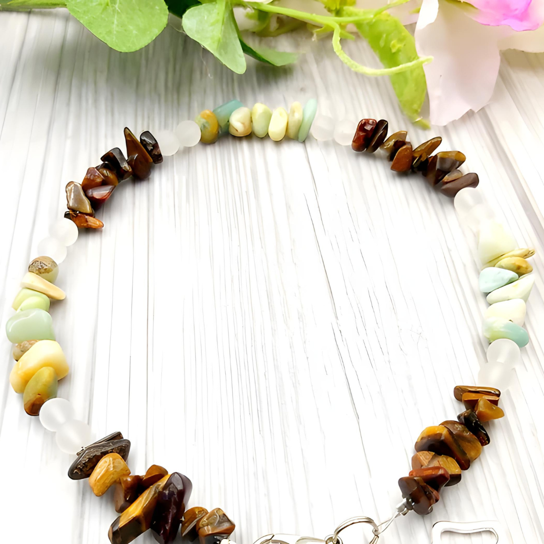 Gemstone chip necklace made of rock crystal, tiger eye and amazonite