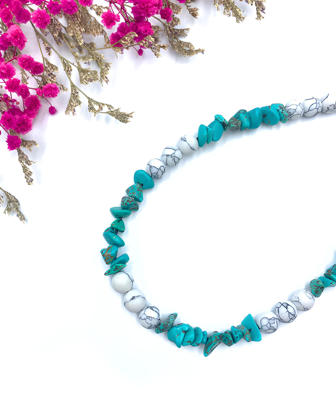 Gemstone necklace made of rock crystal, tiger eye, hematite beads
