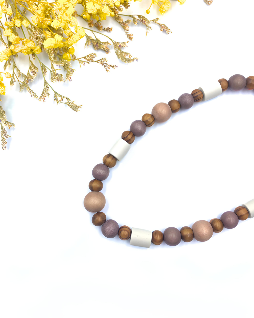 EM ceramic necklace with wooden beads