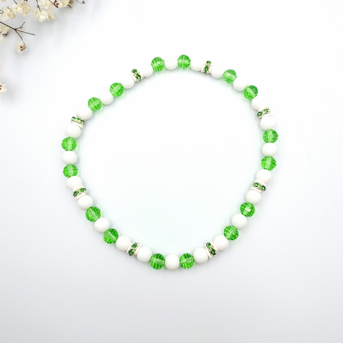 Jewelry collar brown