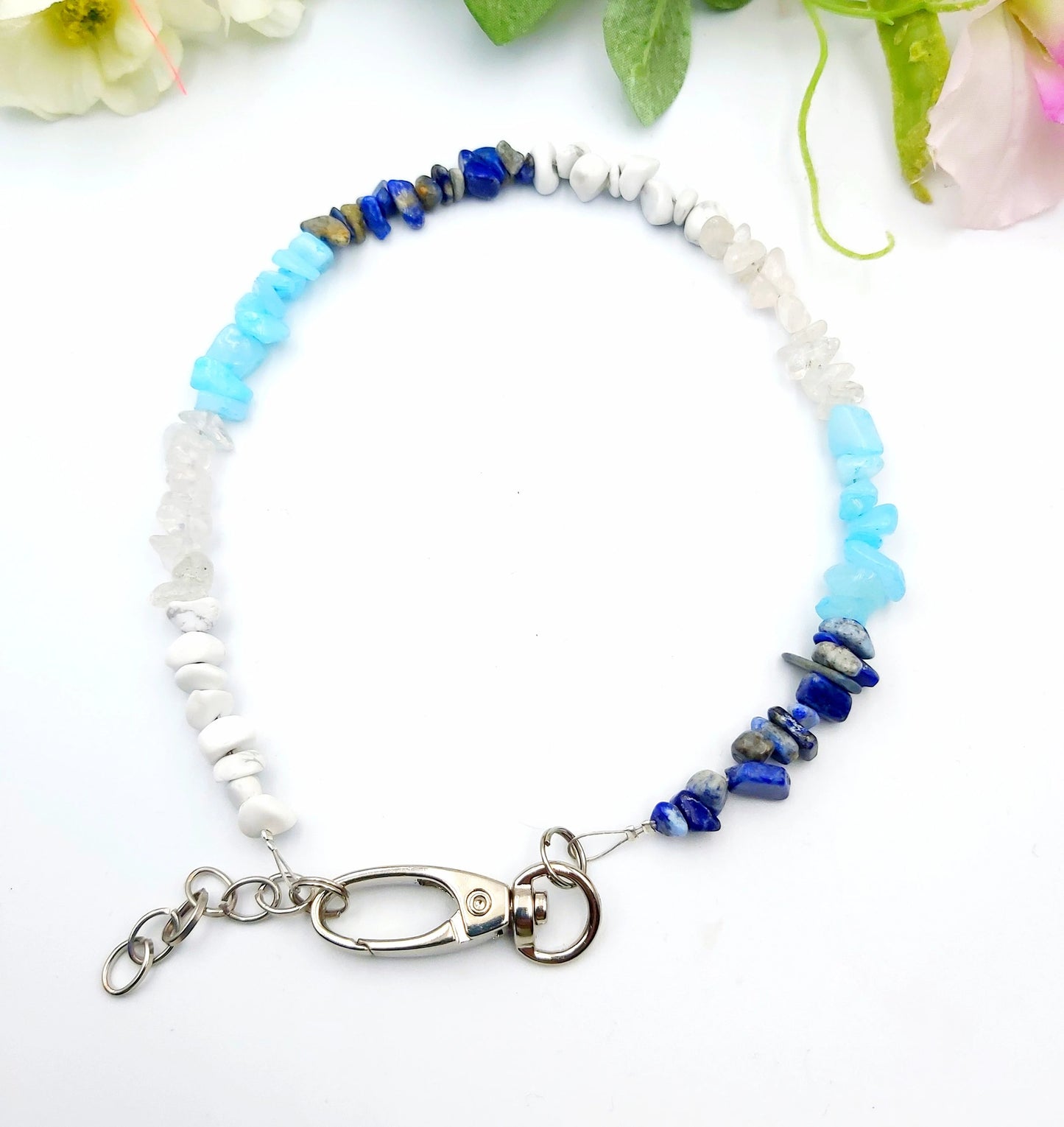 Edelsteinsplitter Halsband aus Aquamarin, Magnesit, Lapislazuli und Bergkristall